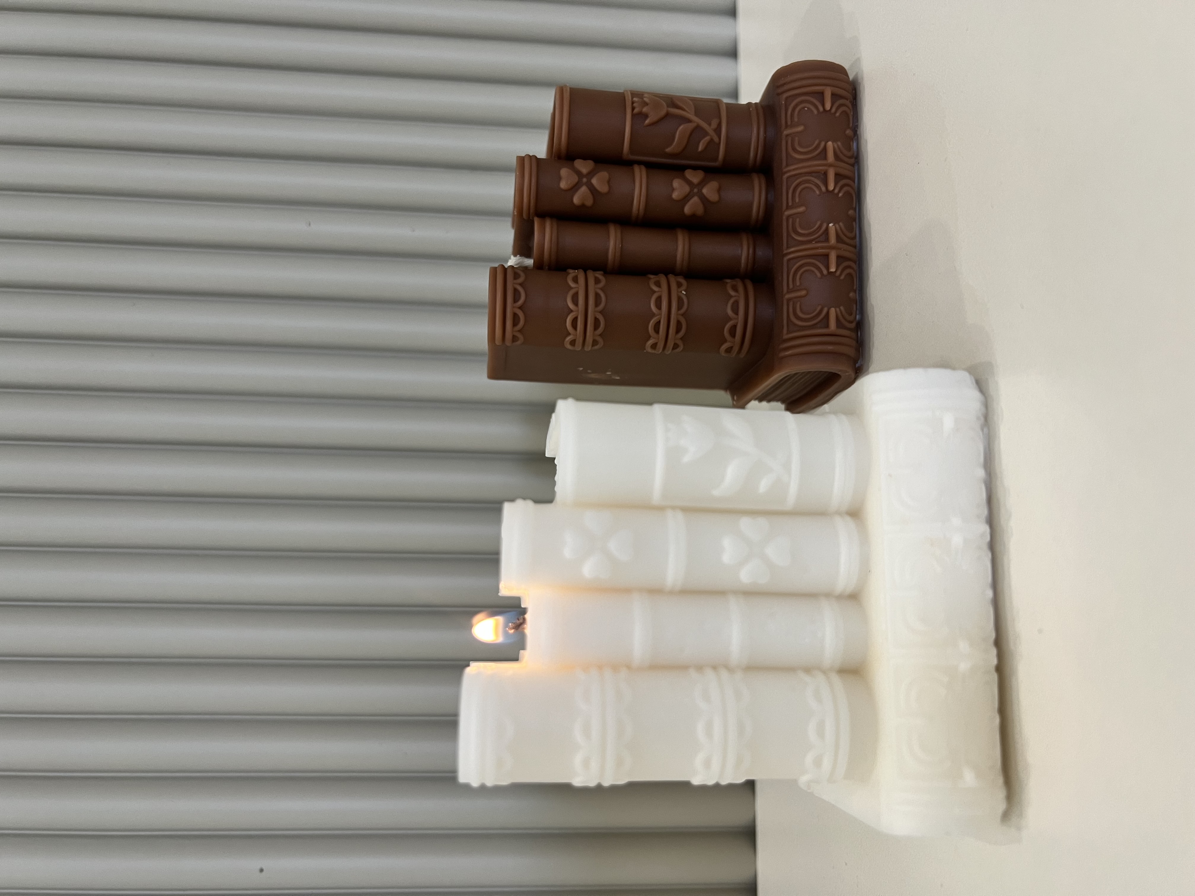 شمع کتاب